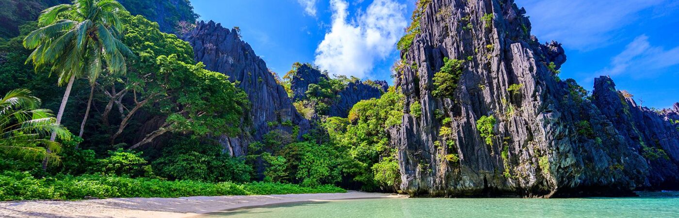 How To Travel Through The Philippines On a Budget