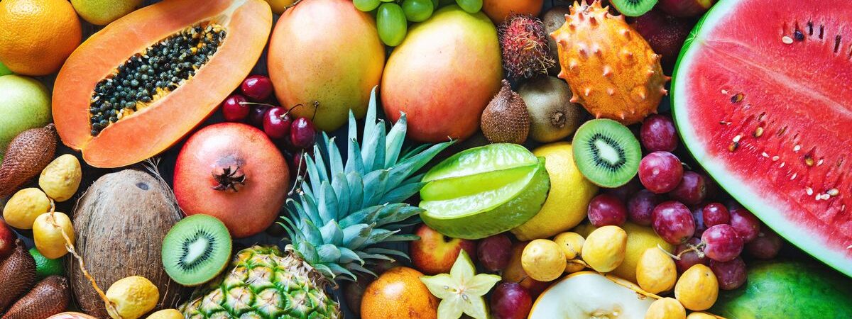 The Health Benefits of Delicious Tropical Fruits